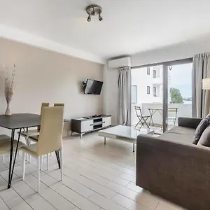 https://apartamentos-esmeralda-ibiza.ibizaislandhotels.net
